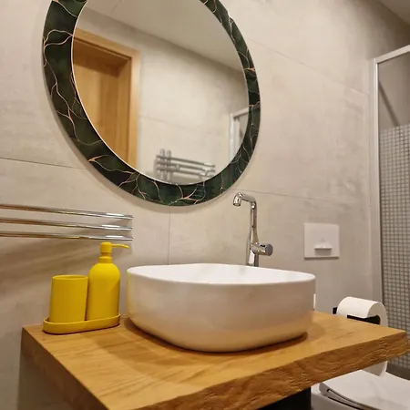 Apartment & Bike *